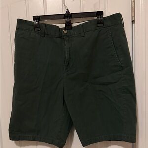 Old Navy Dark Green Men's Flat Front Shorts